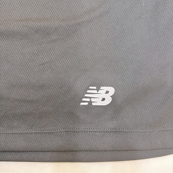 New Balance Men's Black Sleeveless Tank Top Workout Shirt - XXLarge - Picture 7 of 8